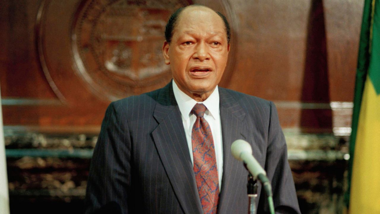 Los Angeles Mayor Tom Bradley speaks in a televised address following the verdicts in the trial of four Los Angeles police officers charged in the violation of Rodney King's civil rights, Saturday, April 17, 1993 in Los Angeles. (AP Photo/Akili-Casundria Ramsess, File).