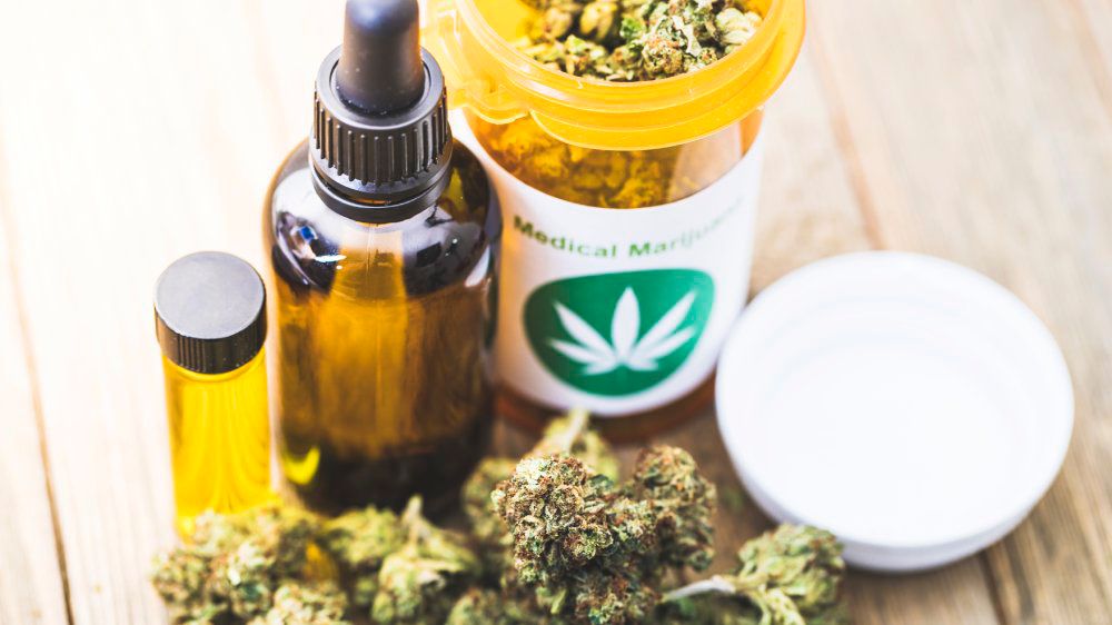 Hawaii now has 25 retail medical cannabis dispensing locations on the four main islands. (Getty Images/LPettet)