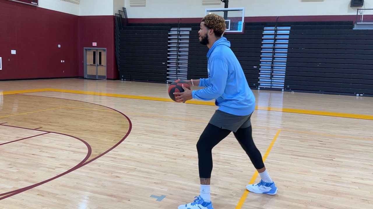 Kennedy Meeks back on the basketball court after Achilles surgery