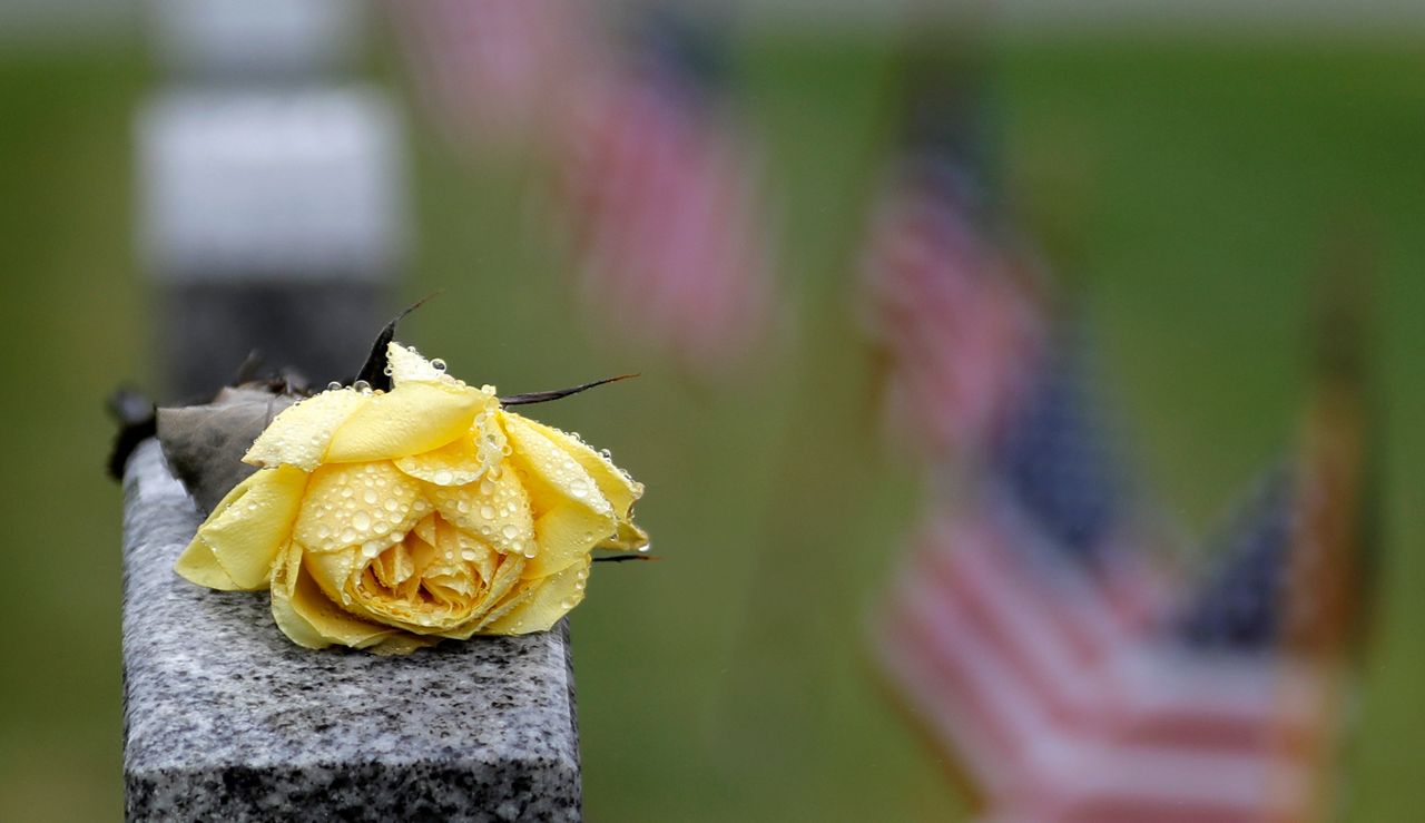 A Memorial Day tribute. (AP/Ted S. Warren)