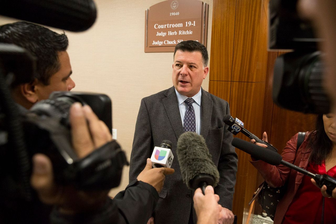 Attorney downplays danger from mercury spill by jailed man