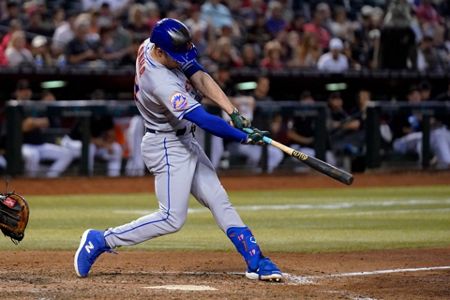 Brewers made push to acquire Mets' Pete Alonso at trade deadline