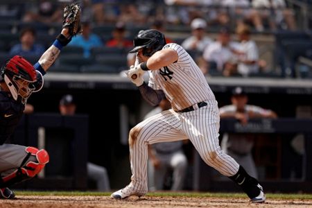 Francisco Lindor lifts Mets past Yankees with 3 home runs after