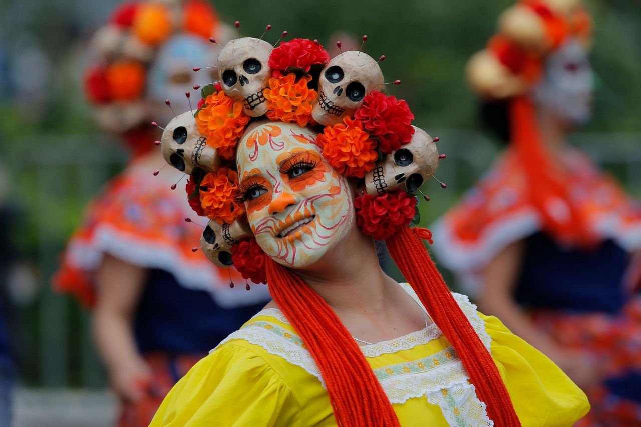 Skulls Masks And Dancers As Mexico Fetes Day Of The Dead 1787