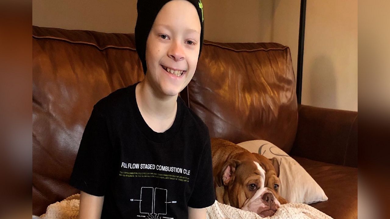 Young cancer survivor gives others hope