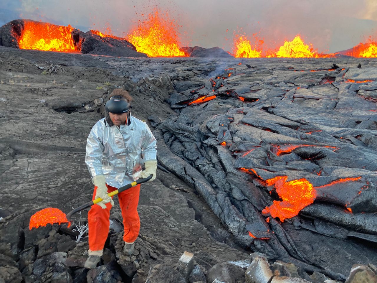 How Kilauea's falling rocks and ash are mapped