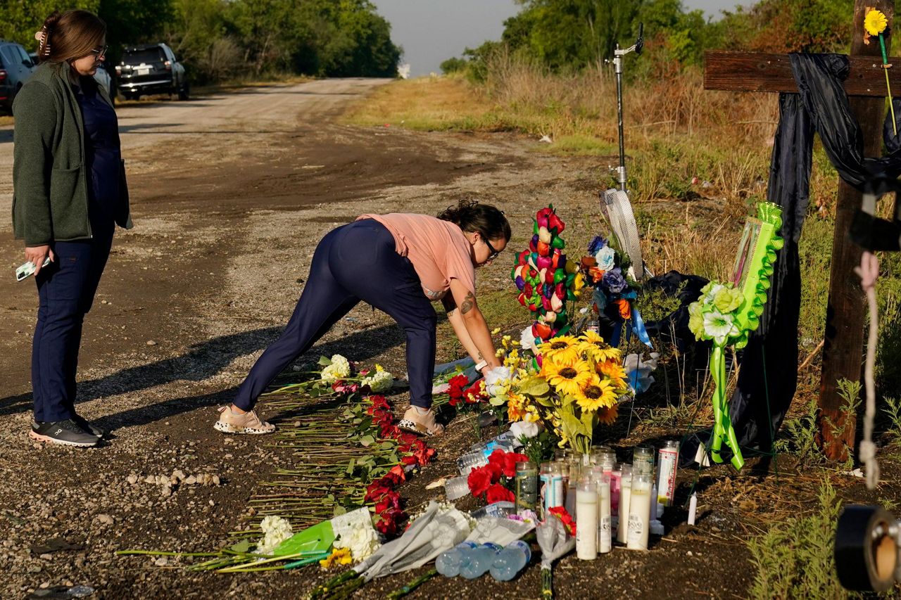 San Antonio migrant deaths lead to slow effort to ID victims