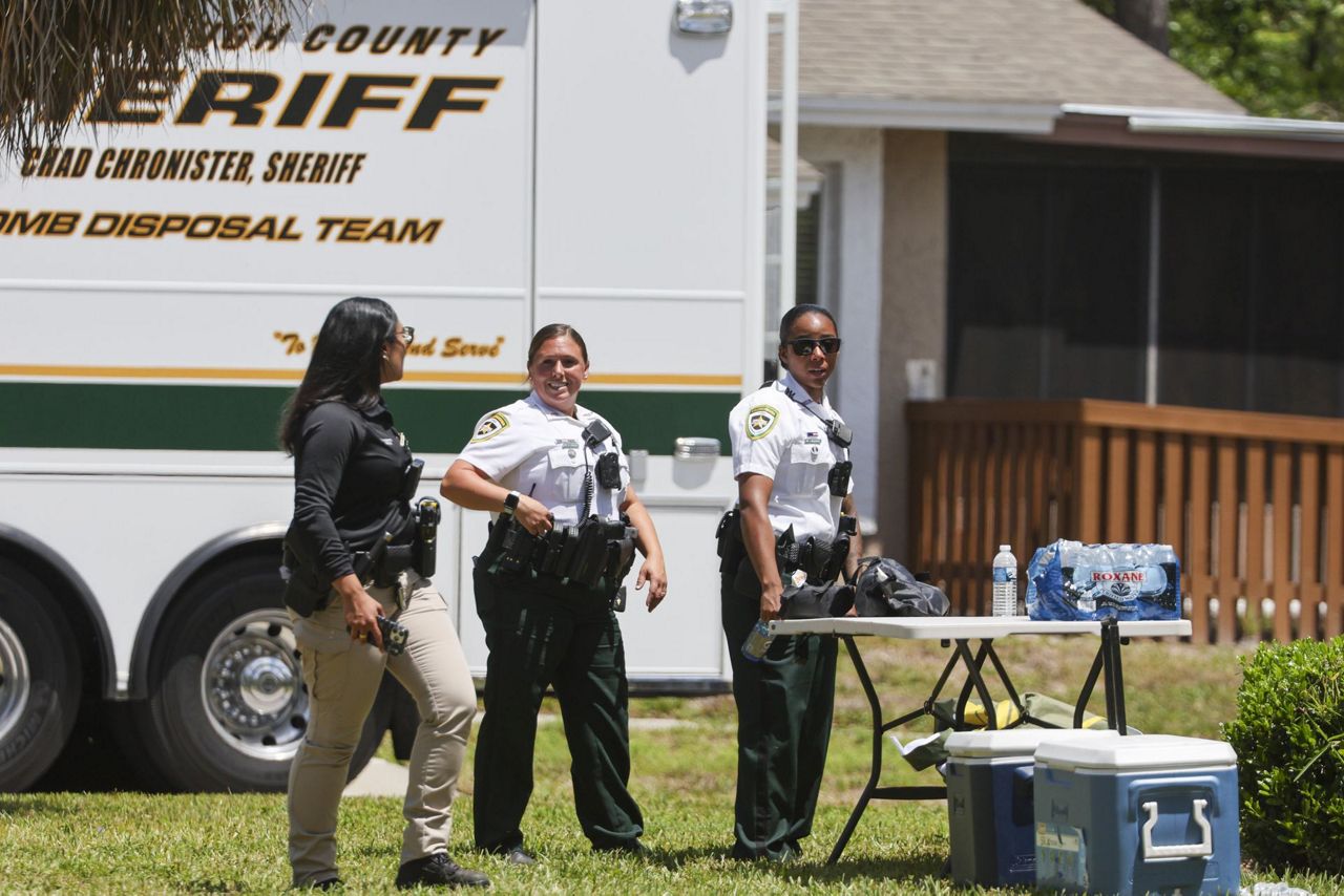 Body found near the Florida bridge where body of 1 of 2 missing ...