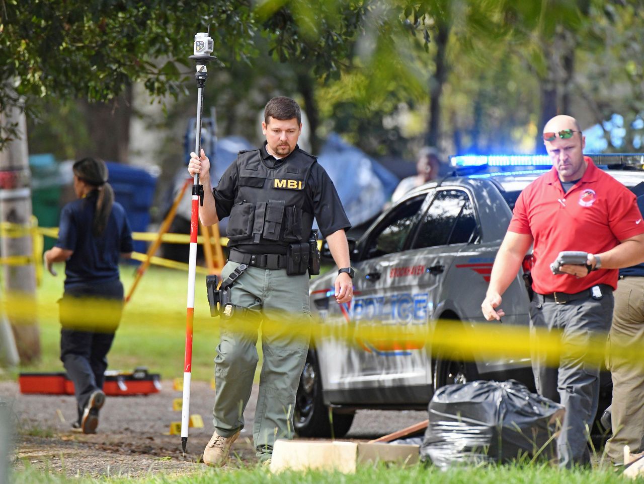 Mississippi city mourns 2 police officers killed in shooting