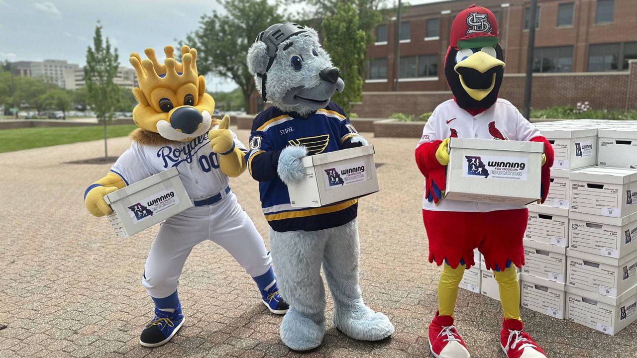 Mascots Assist Missouri in Gathering Voter Signatures