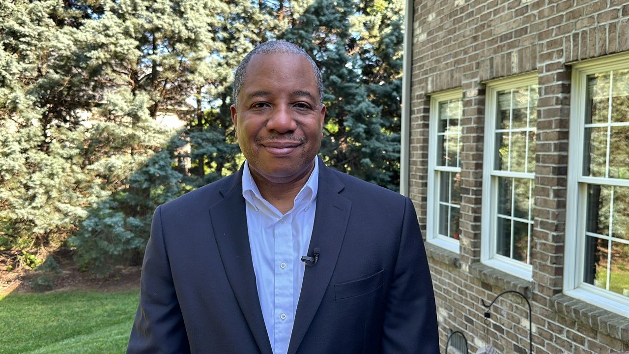 Democratic candidate Mo Green is running for State Superintendent of Public Instruction.