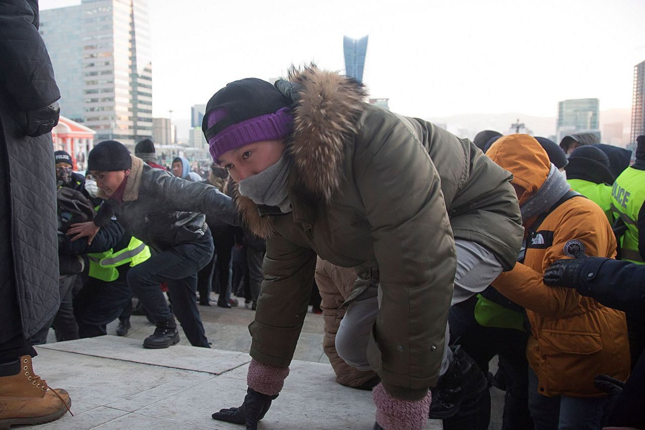 Mongolians protest alleged theft of coal sold to China
