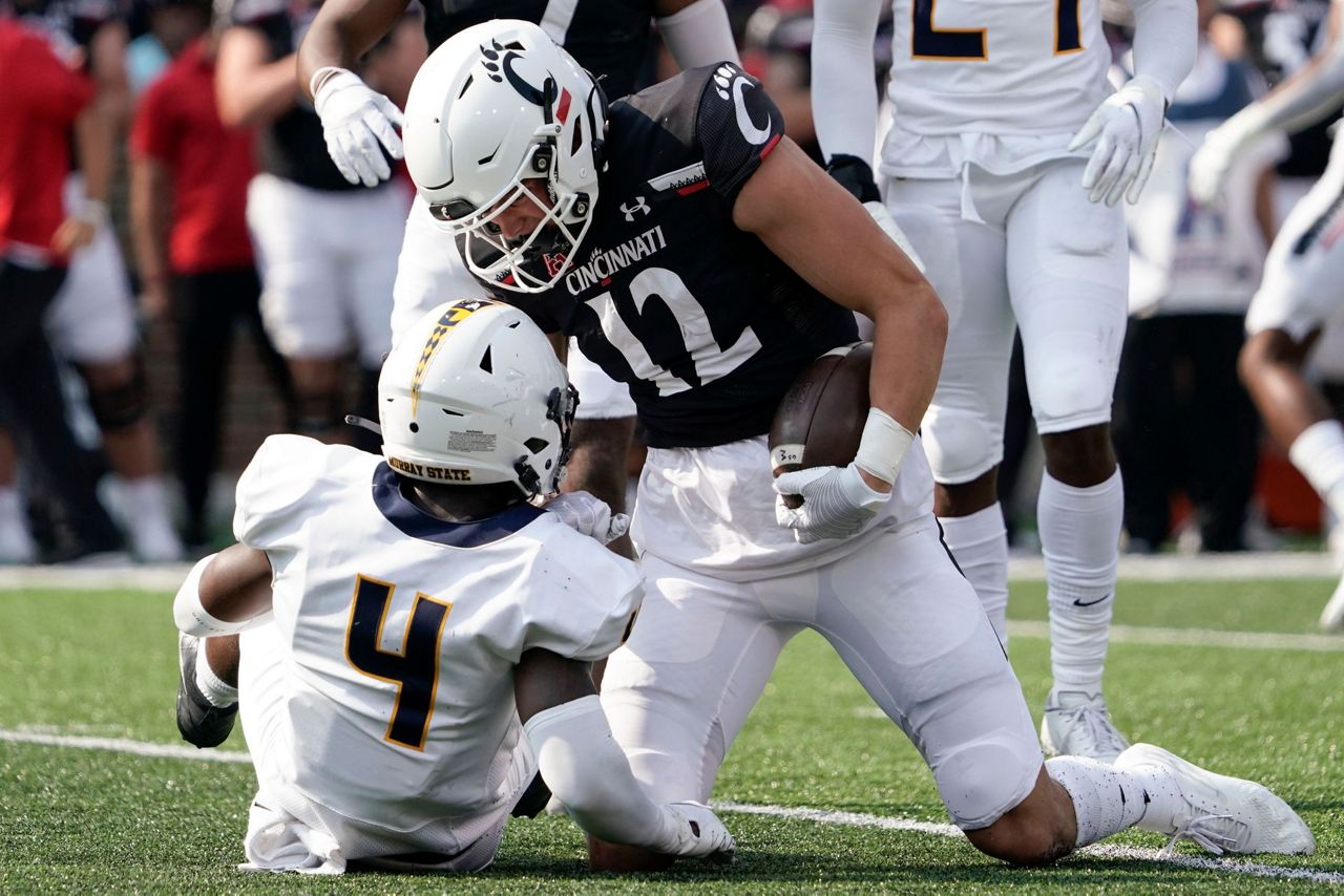 College football: Fickell, Ridder take lead for No. 8 Cincinnati