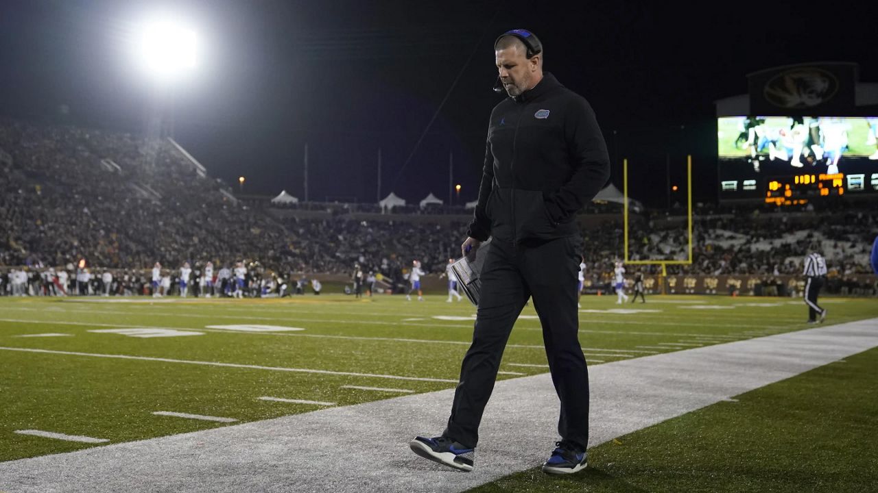 Florida head coach Billy Napier roams the sidelines during the second half of an NCAA college football game against Missouri Saturday, Nov. 18, 2023, in Columbia, Mo. (AP/Jeff Roberson)