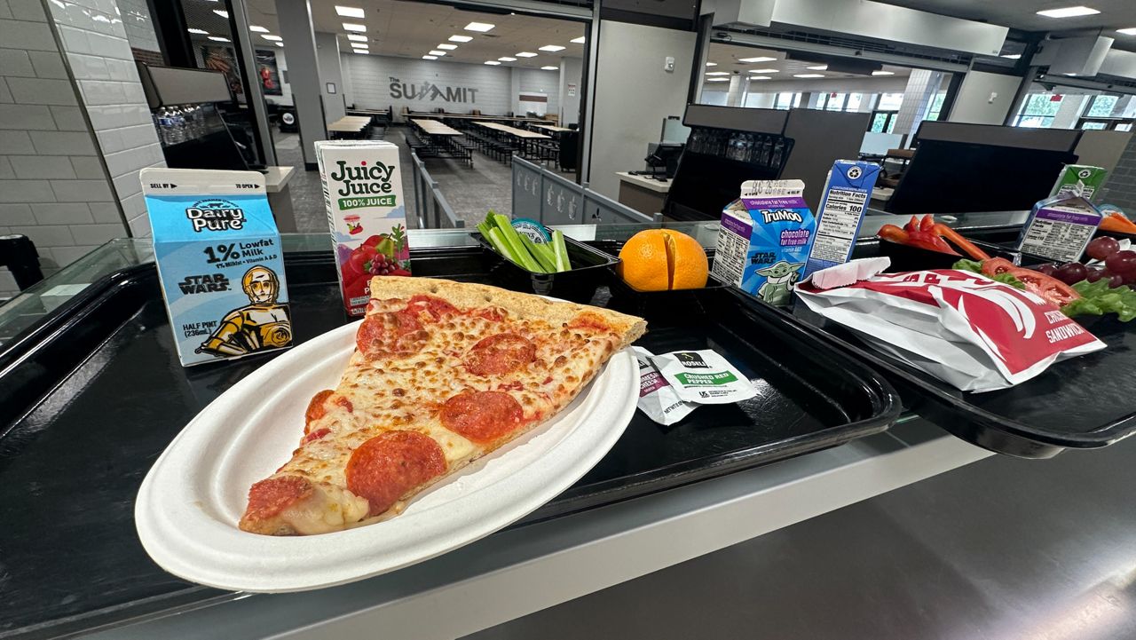 Seminole County school lunch. (Spectrum News/Ybeth Bruzual)