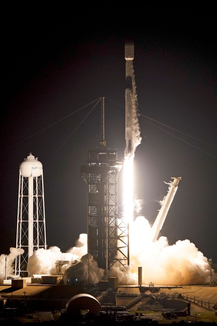 NASA's newest X-ray telescope rockets into orbit