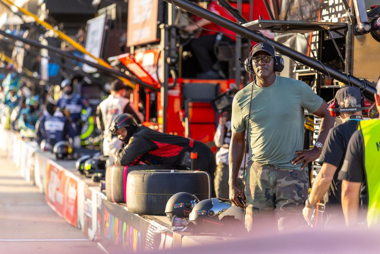 IndyCar and NASCAR partner for a desert doubleheader as both series enjoy  strong starts to season