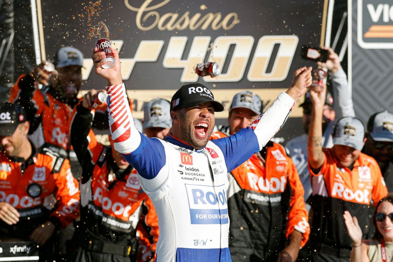 Hamlins Victory Lap The Raw Emotions From Nascars Top Drivers - q0v8xup
