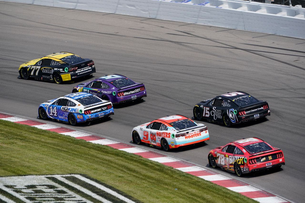 Joey Logano beats Kyle Busch in overtime at Gateway