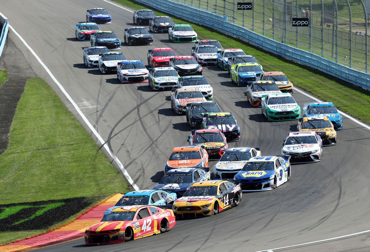 Chase Elliott wins NASCAR Cup race at Watkins Glen again