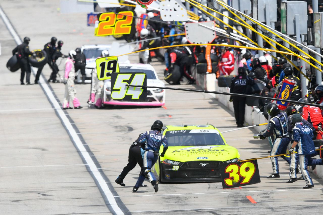 Kyle Busch completes 5for5 Xfinity sweep Atlanta win