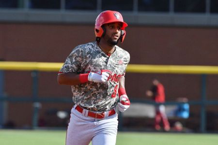 College baseball: NC State tops Arkansas in NCAA Super Regional