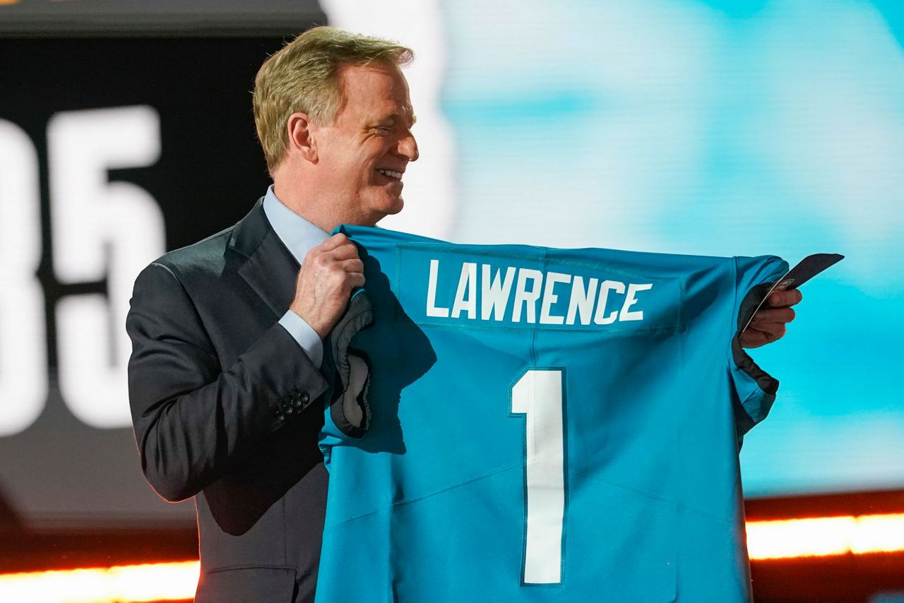 NFL draft 2021: No first-round suspense as 3 QBs dominate early picks – The  Denver Post