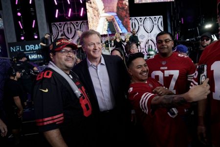 2022 NFL Draft l Record 8 Teams Don't Own A First-Round Pick