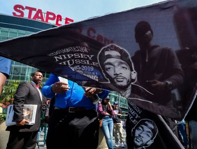 Nipsey Hussle memorial: Stampede fears as procession tries to move