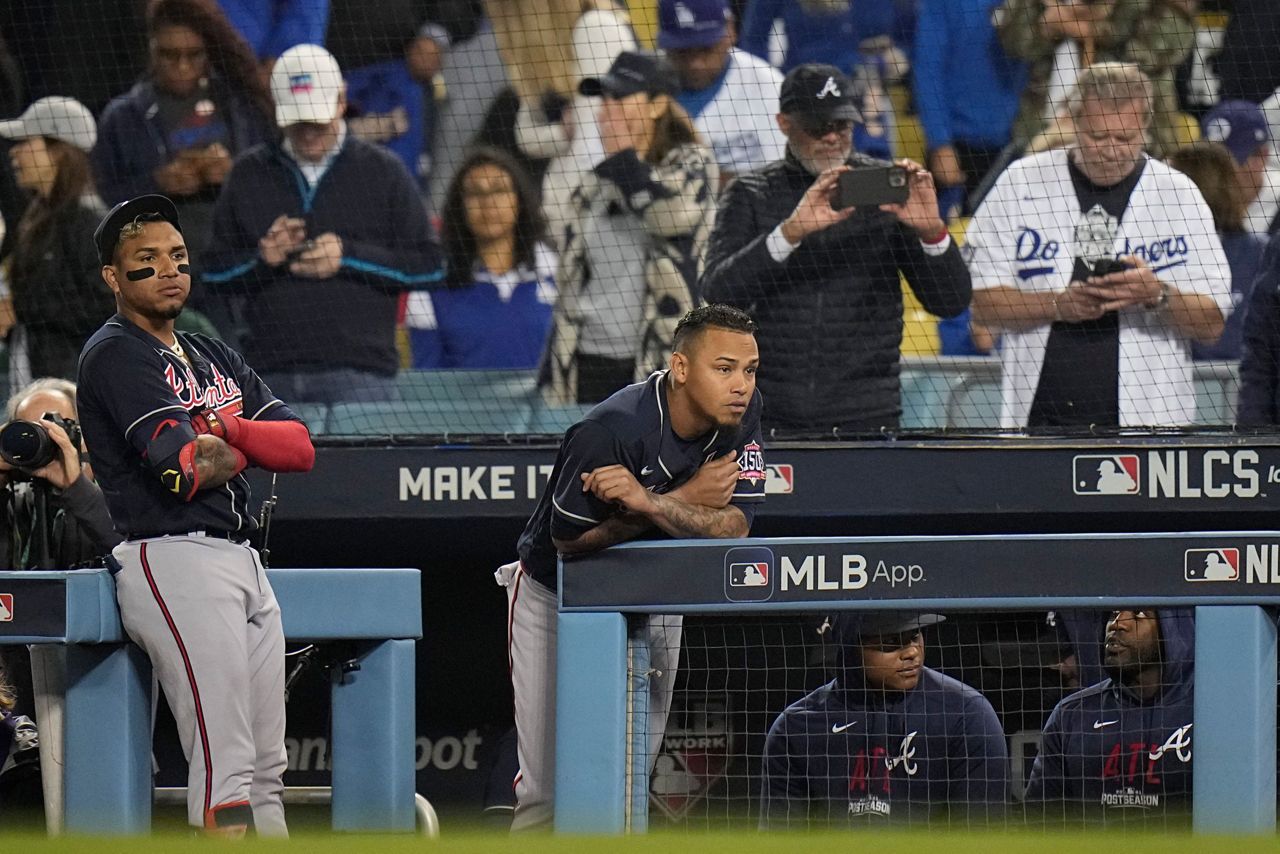 NLCS: Albert Pujols has big night in Dodgers' win over Braves