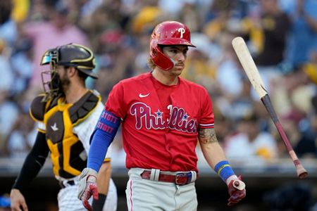 Nola Bros. to face off as Padres face Phillies in Game 2