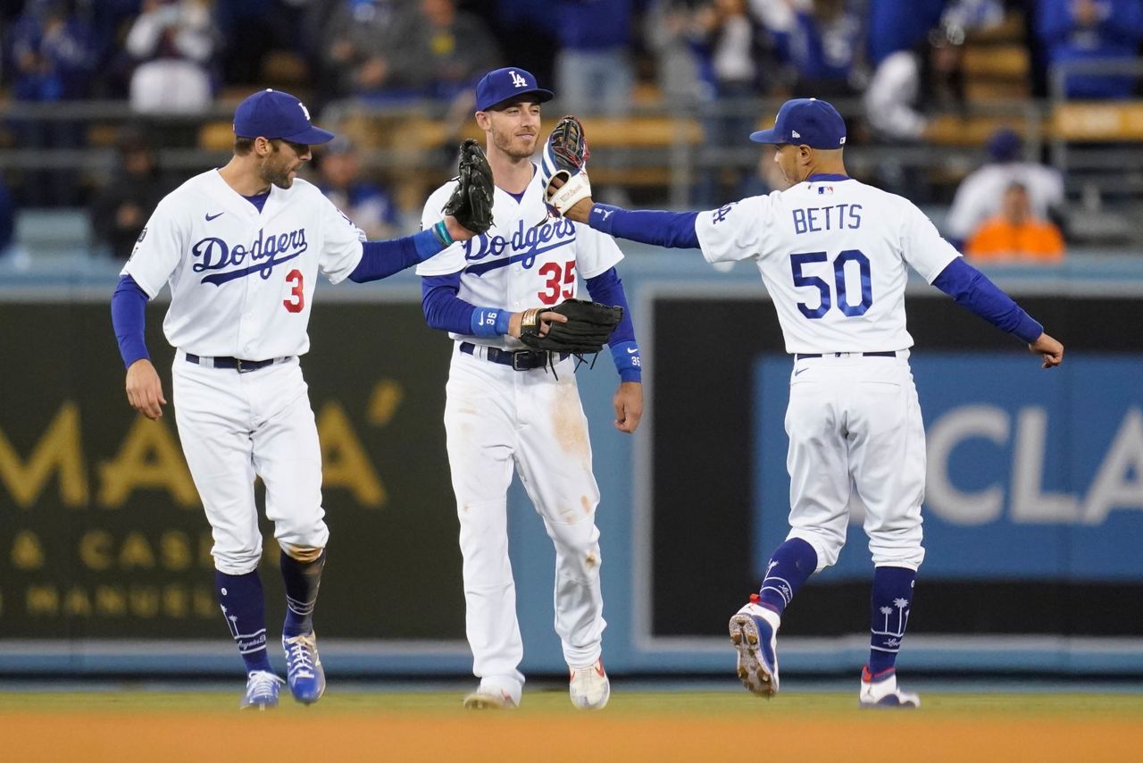 Betts leaves Dodgers game after being hit by pitch Los Angeles Dodgers  Mookie Betts pitch Los Angeles AP
