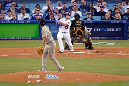 Wil Myers had greatest way of celebrating Padres' NLDS victory