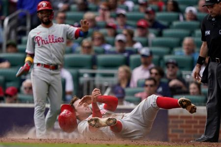 Report: Philadelphia Phillies' Nick Castellanos Injures Oblique