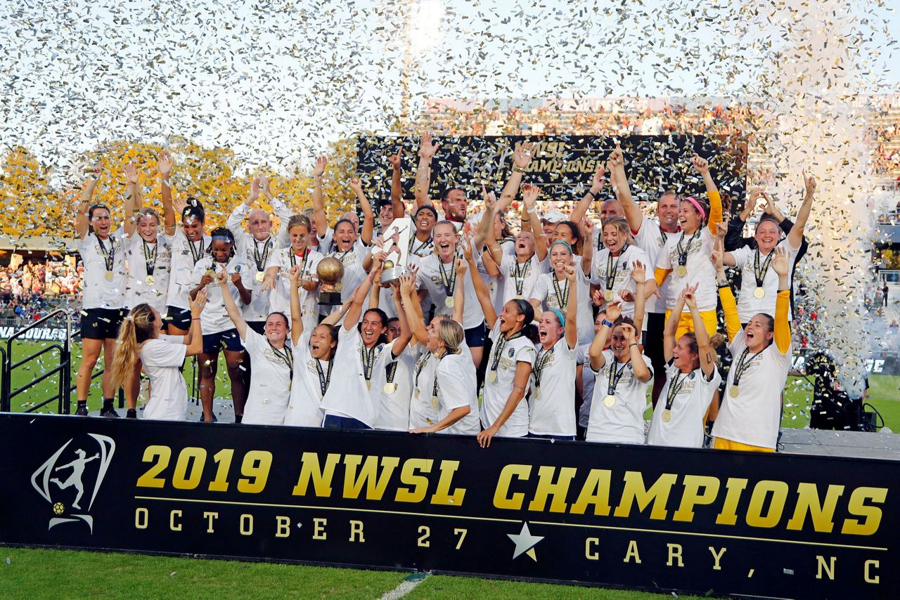 NC Courage defends NWSL title with 40 win over Chicago