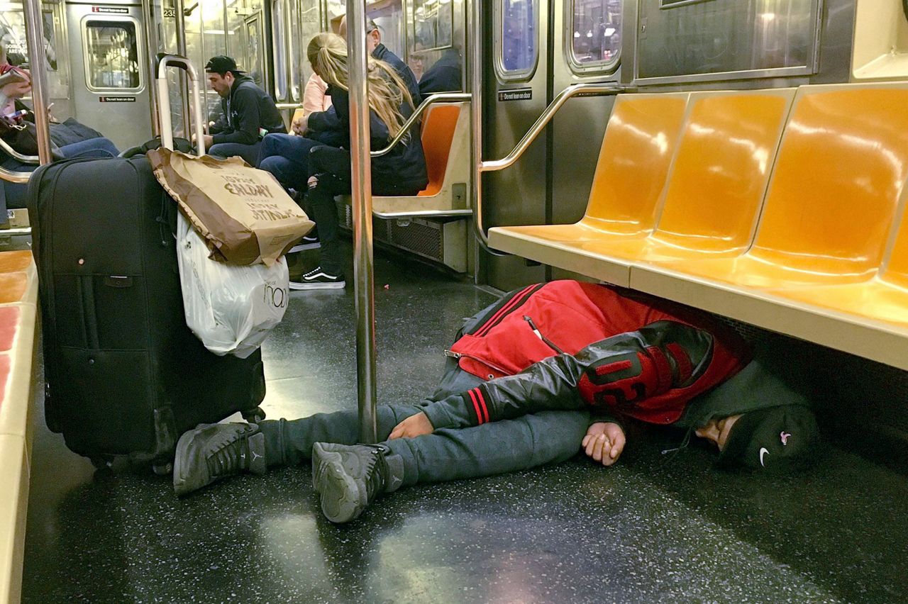 NYC mayor pushes to remove homeless people in subway system