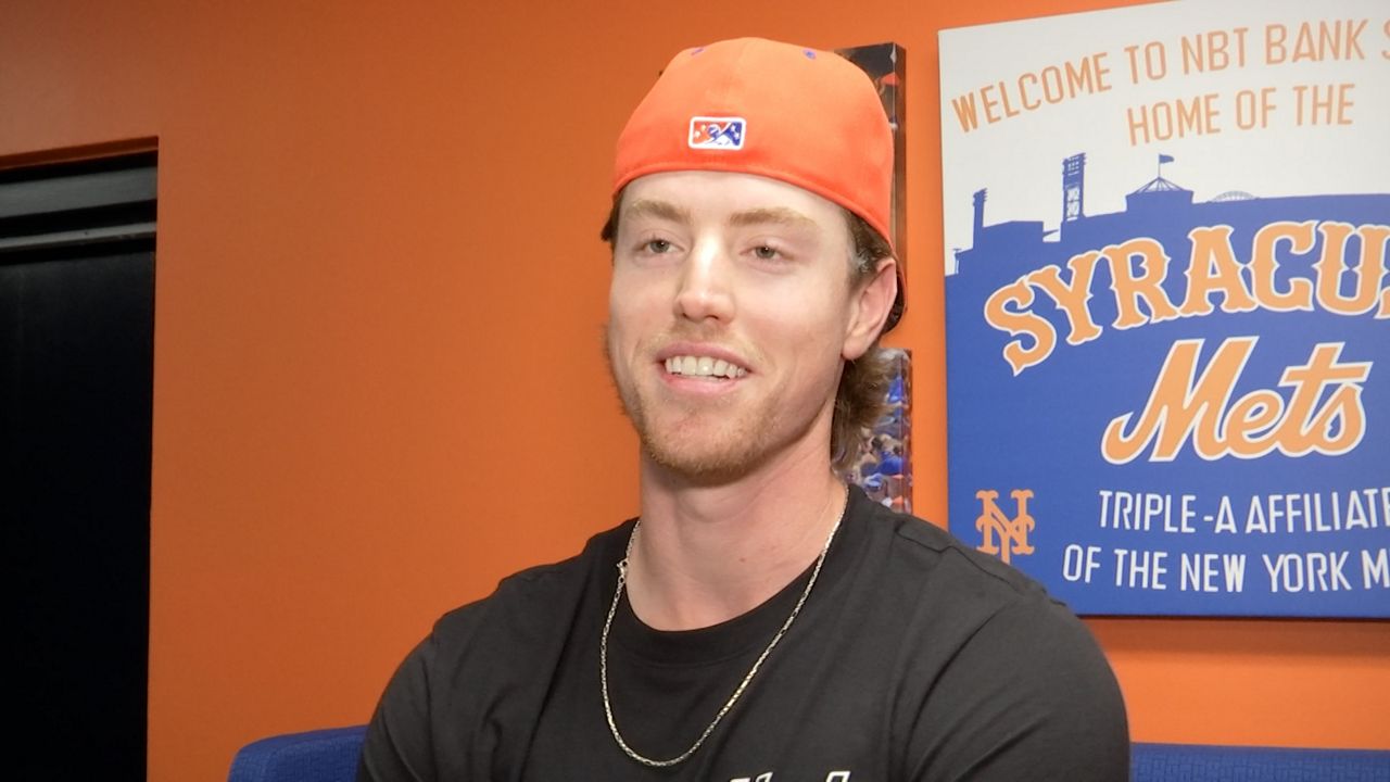 Baty expanding infield horizons for Syracuse Mets