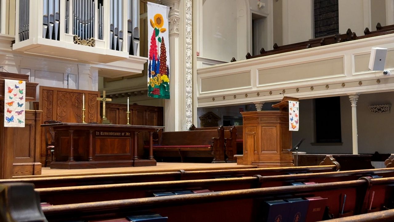 Independent Catholic church welcomes in LGBTQ community