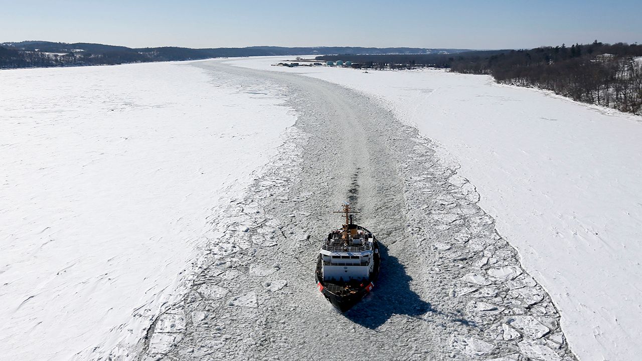 A Frozen Hudson River, but when is the late time the Ohio River froze?