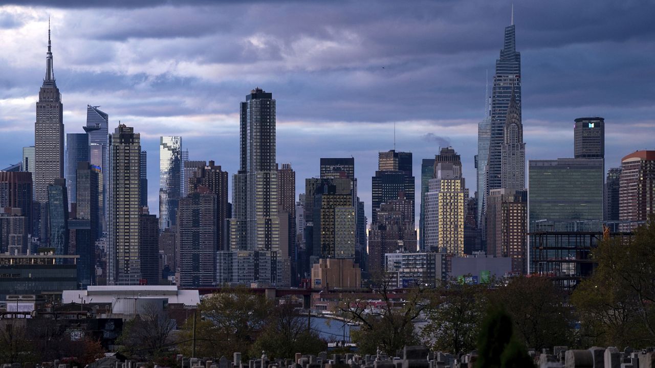Growing number of NYC buildings worth less than debt owed