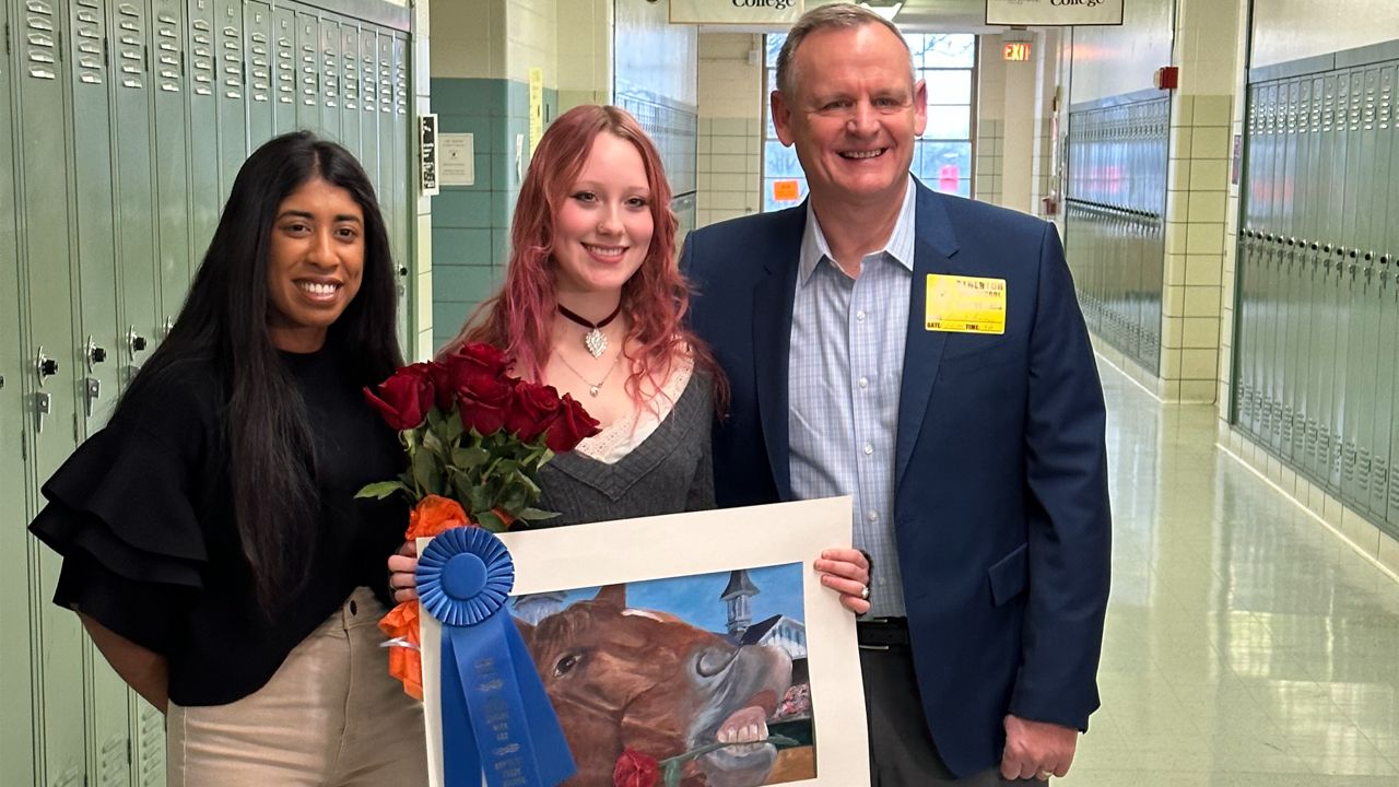 Atherton junior wins annual Horsing Around With Art competition