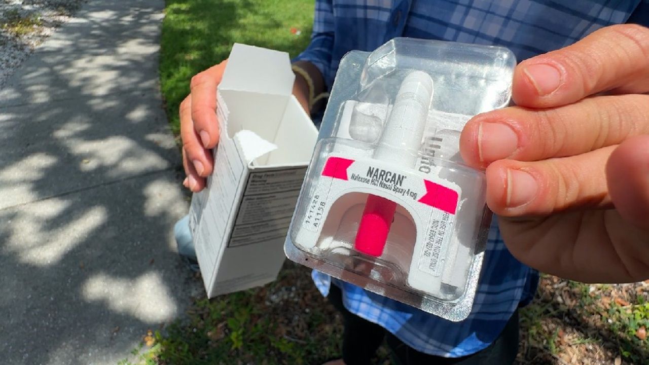 Manatee County receives grant as part of opioid fight