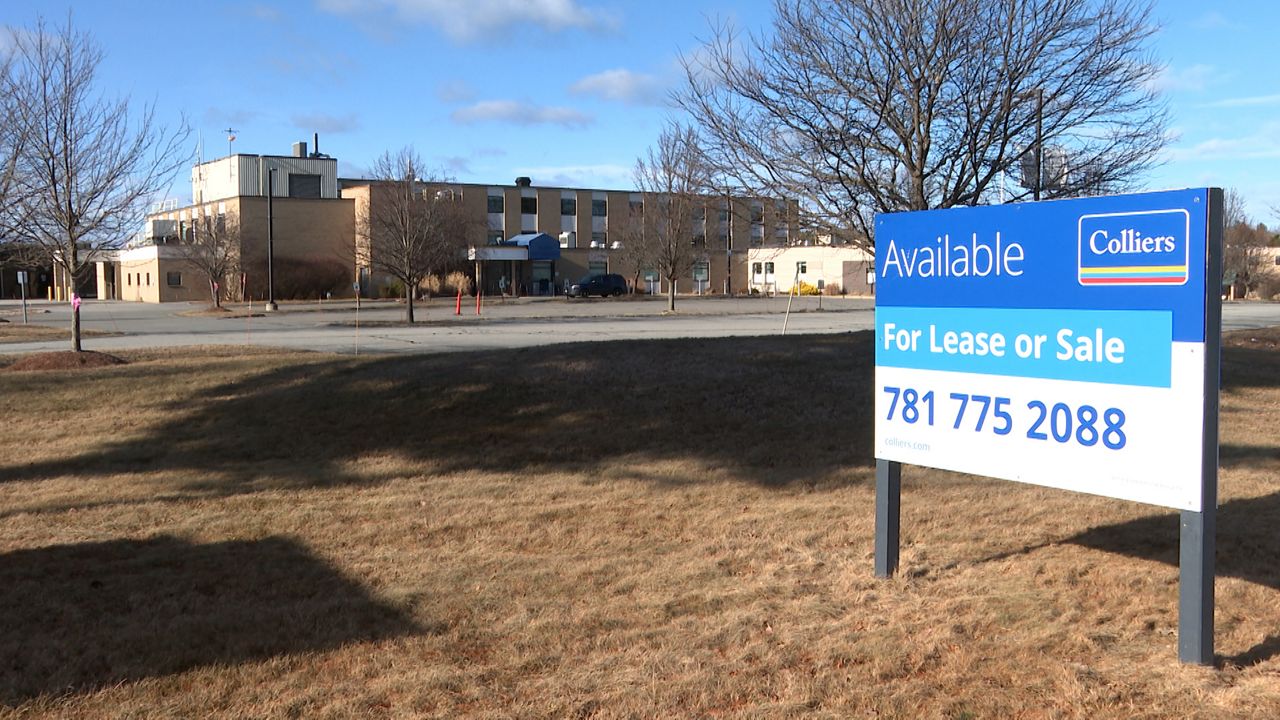 The former site of Nashoba Valley Medical Center. (Spectrum News 1/Dan Reidy)