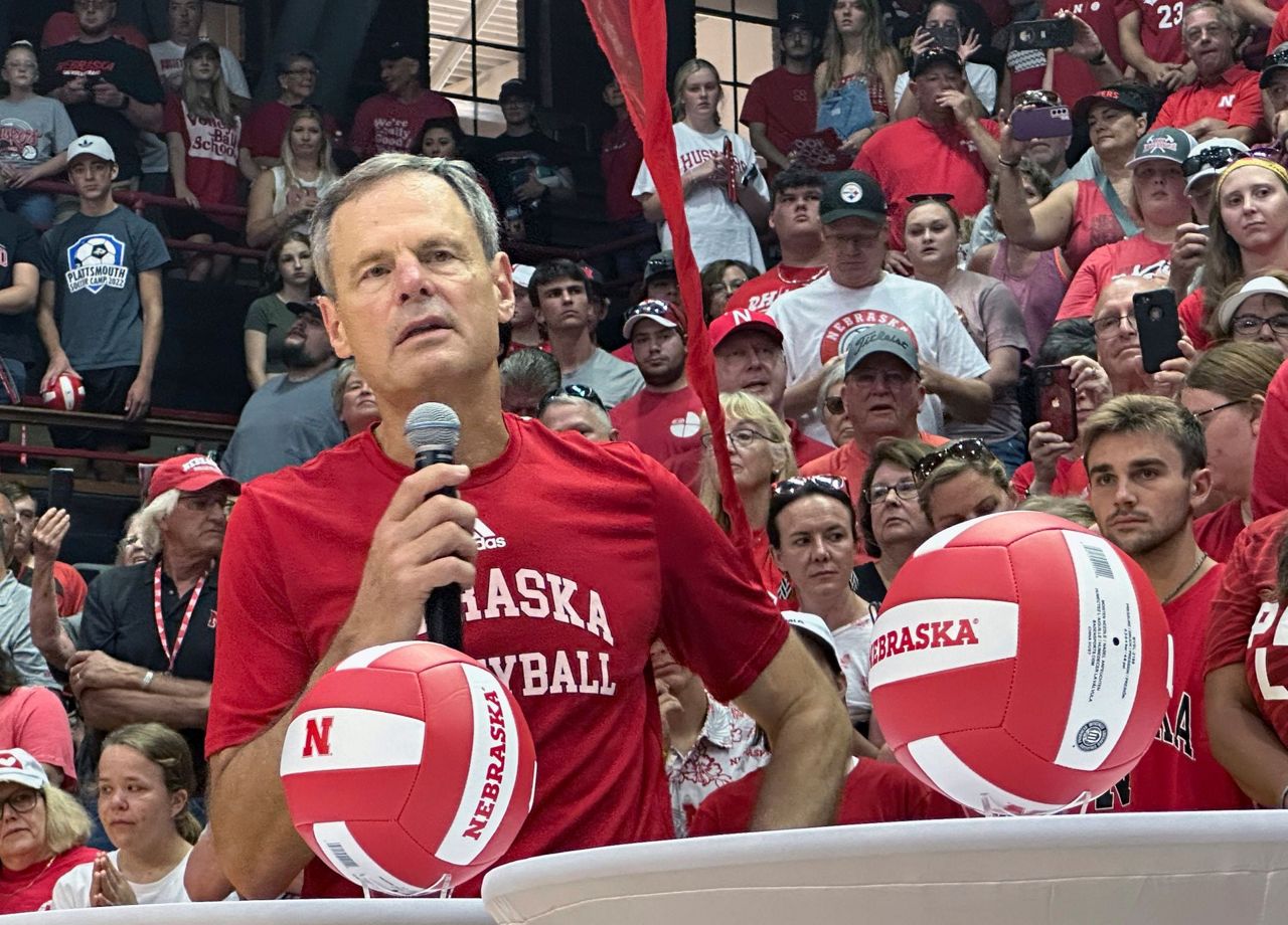 Nebraska volleyball stadium event could draw 90,000plus and set women
