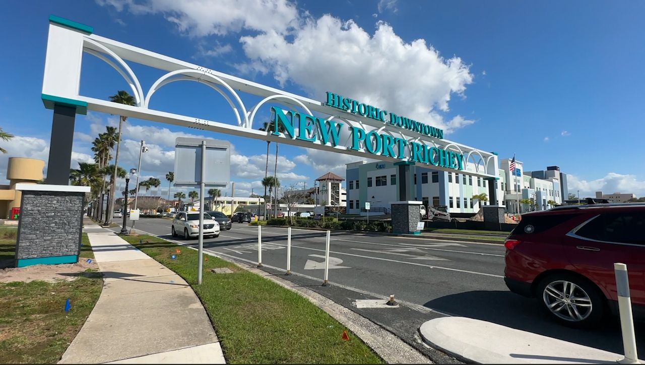 New welcome sign greets visitors to New Port Richey