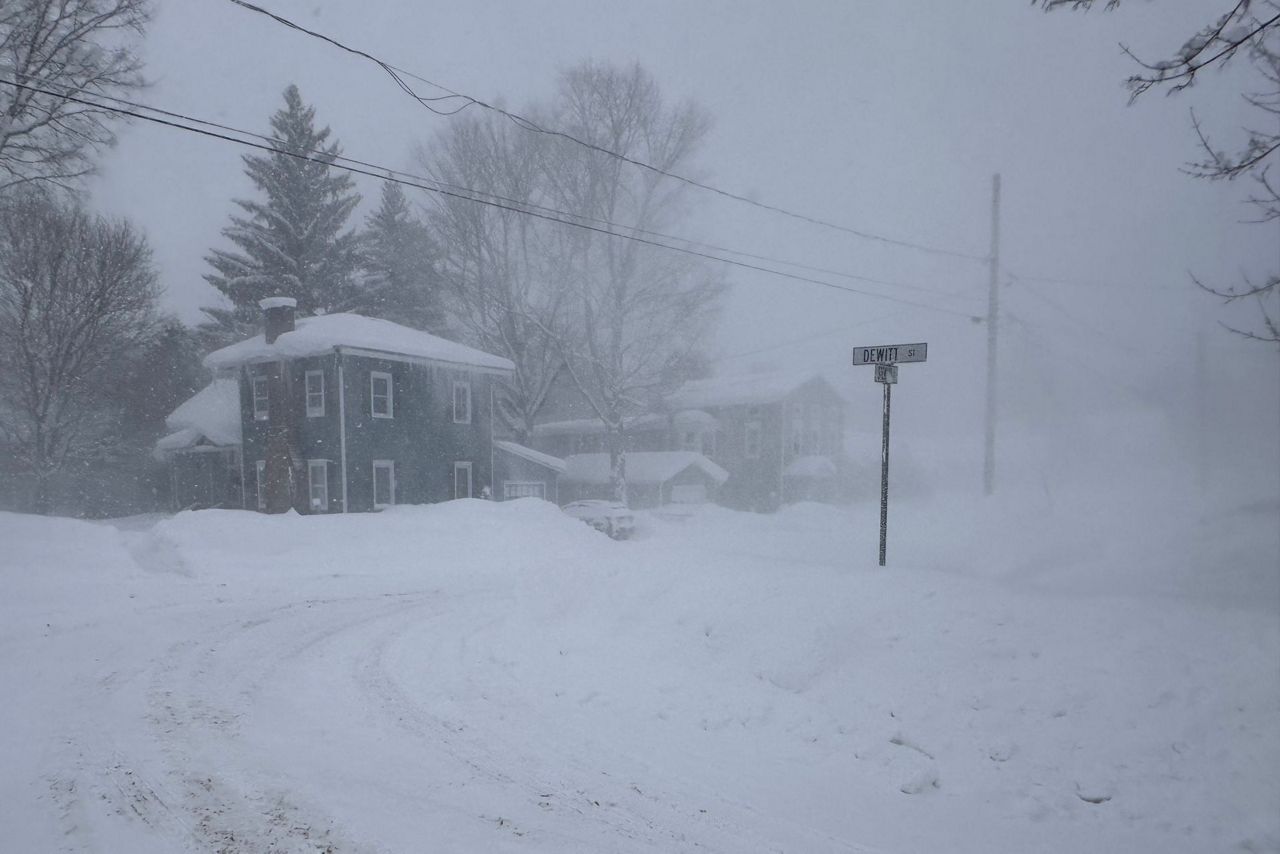 Texas and Oklahoma brace for snow and ice as winter storm barrels ...