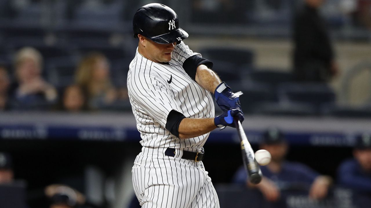 Wong, Kiner-Falefa hit home runs as Mariners rout Yankees