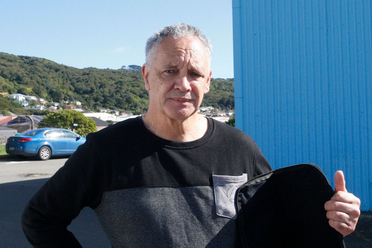 New Zealand gun buyback exposes emotions, possibly hustlers