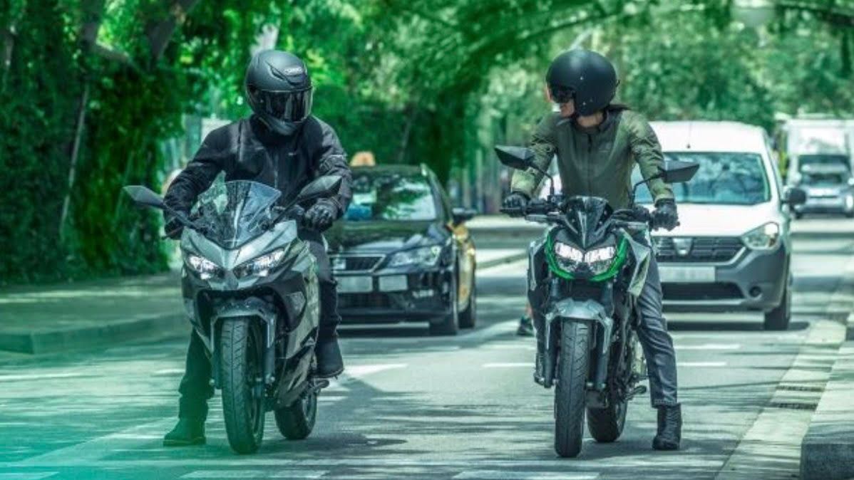 Kawasaki begins selling electric motorcycles in U.S.