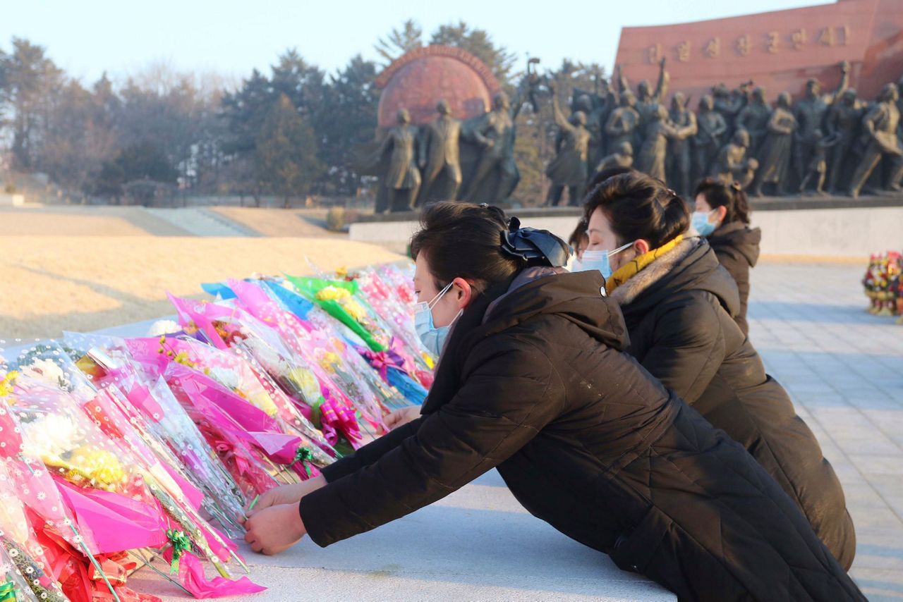 North Korean leader Kim encourages troops with daughter